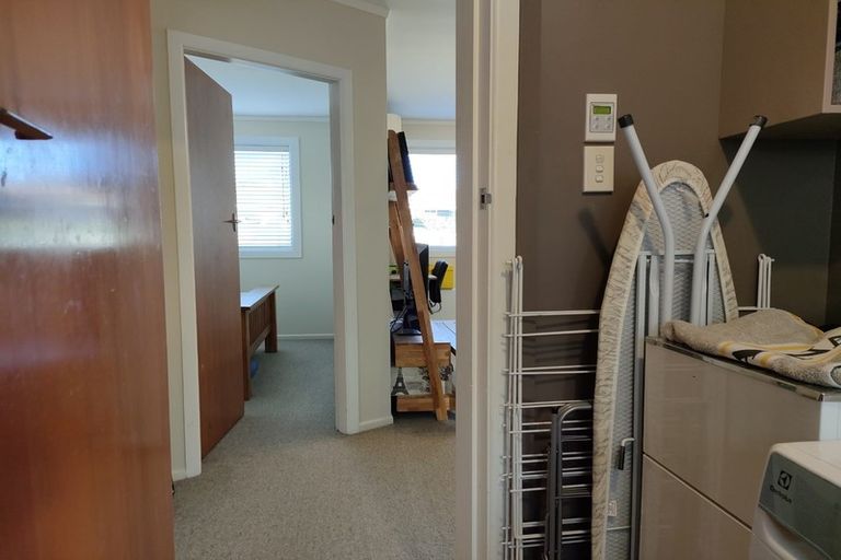 Photo of property in 3/22 Holly Road, St Albans, Christchurch, 8014