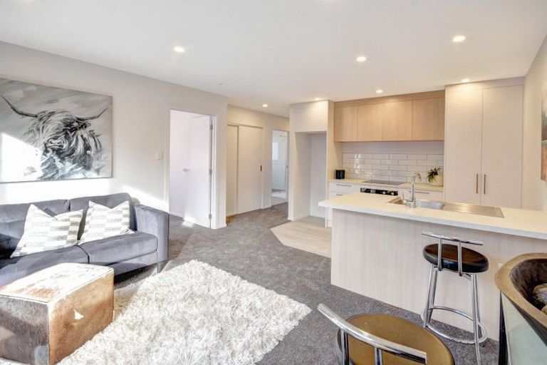 Photo of property in 2/4 Cargill Street, Mosgiel, 9024
