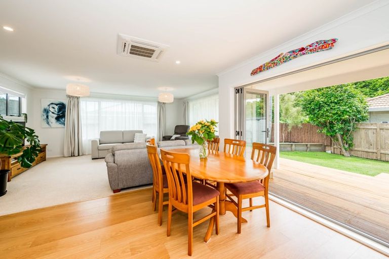 Photo of property in 21 Kohekohe Road, Waikanae, 5036
