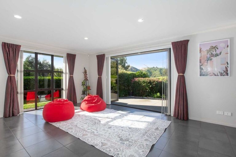 Photo of property in 9 Angus Way, Nikau Valley, Paraparaumu, 5032