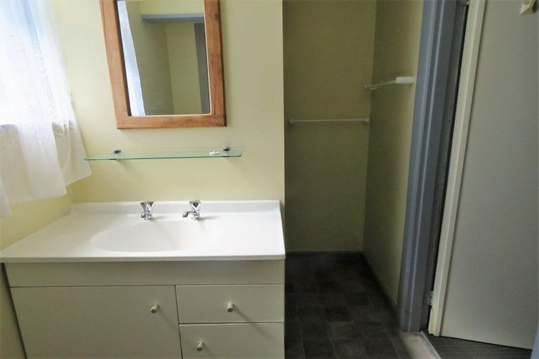 Photo of property in 89 Peel Street, Westport, 7825