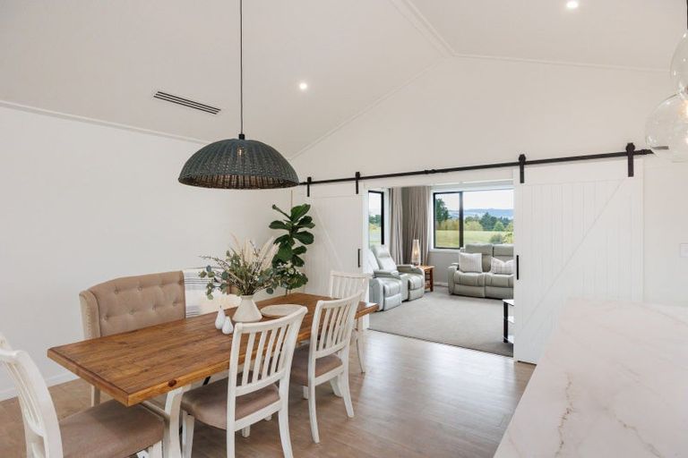 Photo of property in 72 Hartwell Drive, Kelvin Grove, Palmerston North, 4470