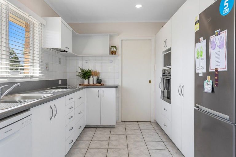 Photo of property in 28 Riverside Drive, Whakatane, 3120