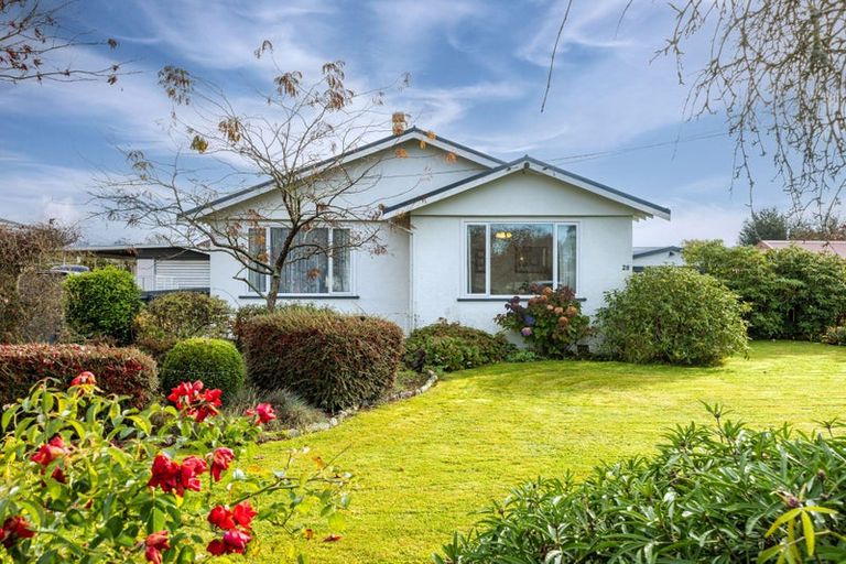 Photo of property in 28 School Road, Fairlie, 7925