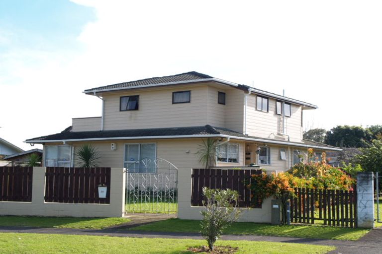 Photo of property in 20 Kivell Close, Mangere East, Auckland, 2024