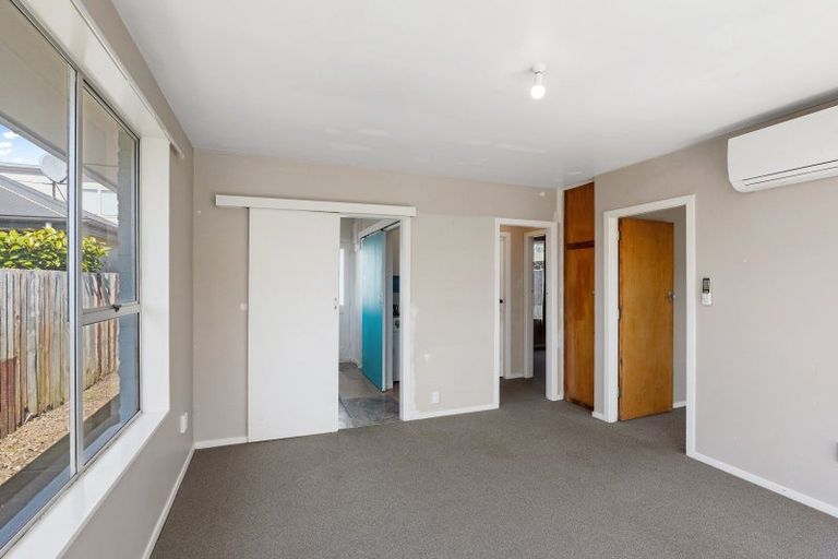 Photo of property in 2/78 Barton Street, Woolston, Christchurch, 8023