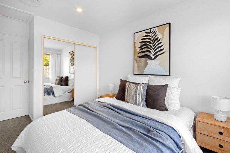 Photo of property in 17b Division Street, Riccarton, Christchurch, 8041