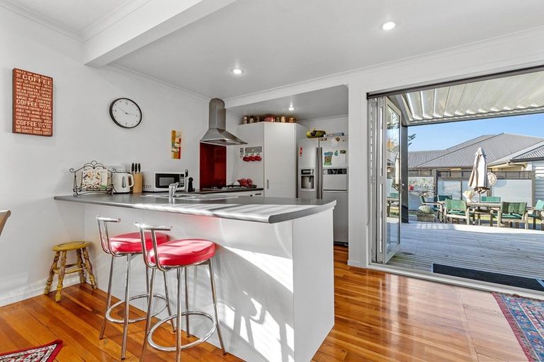 Photo of property in 18 Peachgrove Road, Hamilton East, Hamilton, 3216