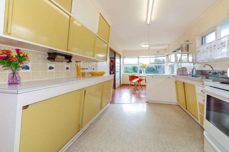 Photo of property in 9 Roys Road, Weymouth, Auckland, 2103