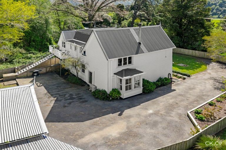Photo of property in 524 Main Road North, Timberlea, Upper Hutt, 5018