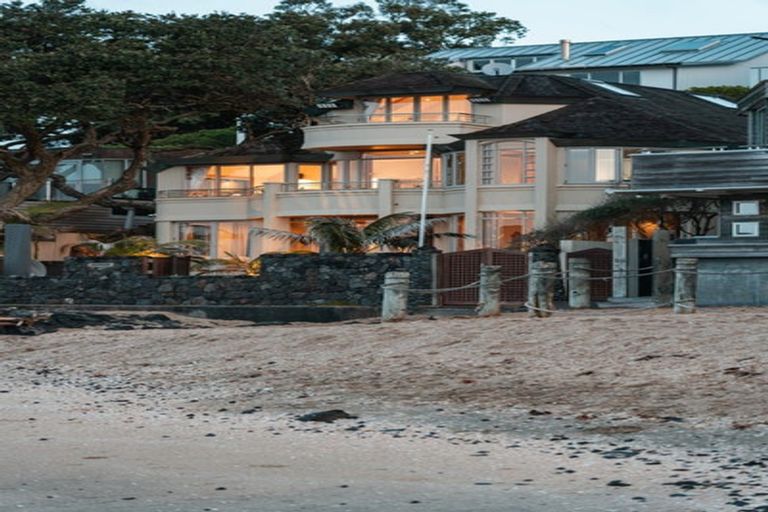 Photo of property in 20a Minnehaha Avenue, Takapuna, Auckland, 0622