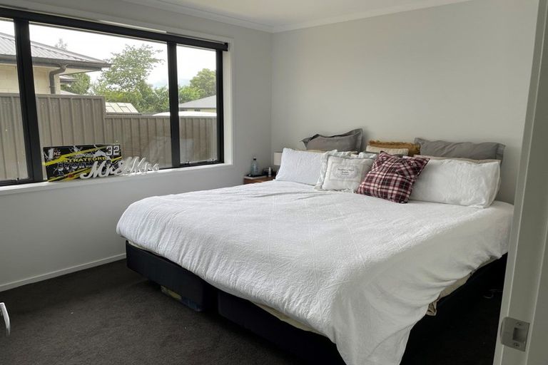 Photo of property in 14a Rosalind Street, Stratford, 4332