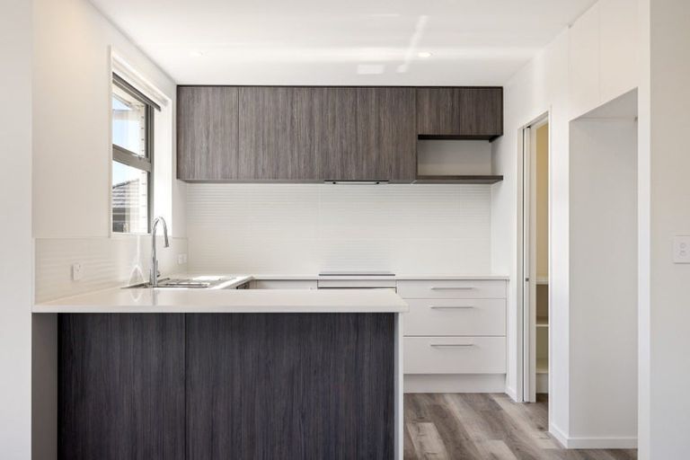 Photo of property in 81 Akoranga Place, Hornby, Christchurch, 8042