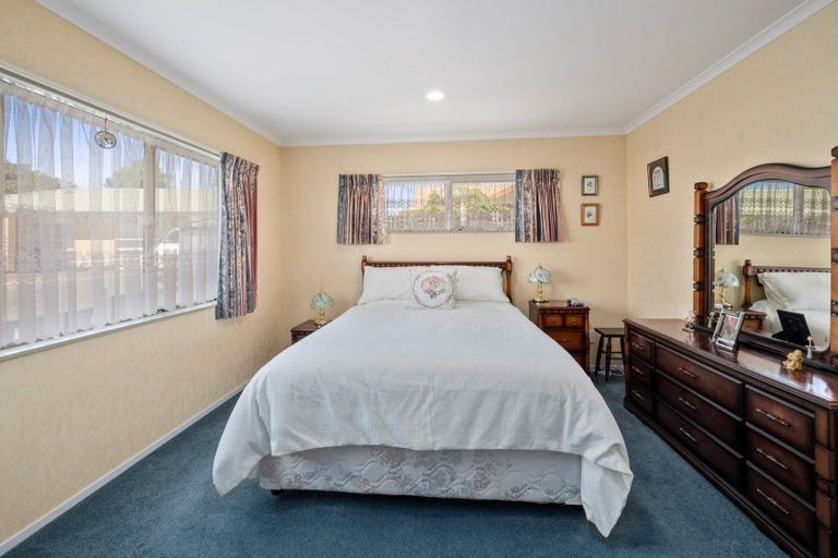 Photo of property in 4a Hoyte Place, Pukehangi, Rotorua, 3015