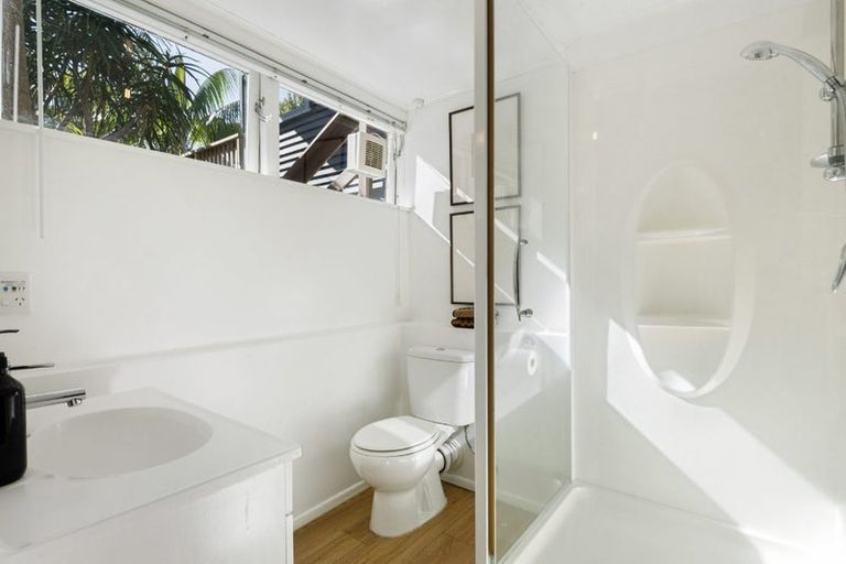 Photo of property in 7 Brussells Place, Birkenhead, Auckland, 0626