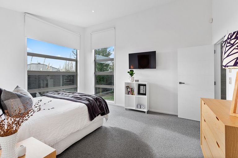 Photo of property in 13 Semaphore Lane, Whitby, Porirua, 5024