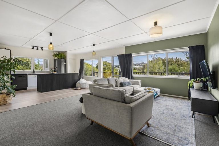 Photo of property in 4 Simon Road, Raglan, 3225
