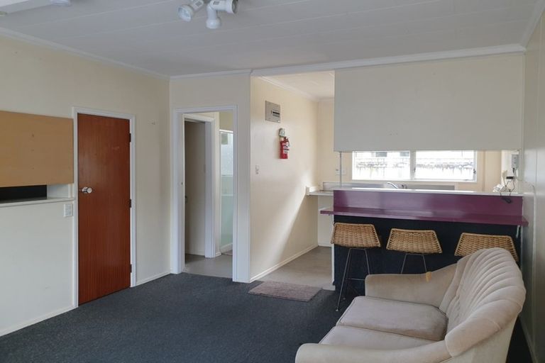 Photo of property in 7/98 Pharazyn Street, Melling, Lower Hutt, 5010