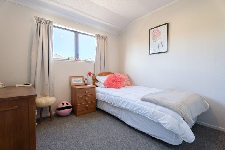 Photo of property in 1 Atwood Grove, Churton Park, Wellington, 6037