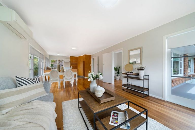 Photo of property in 38 Kohekohe Street, New Lynn, Auckland, 0600