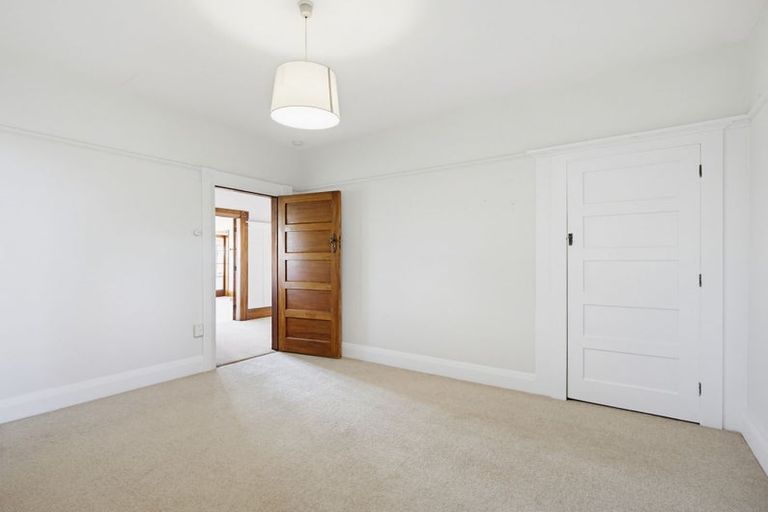 Photo of property in 19 Till Street, South Hill, Oamaru, 9400