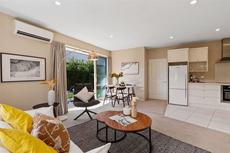 Photo of property in 17 Waterford Avenue, Northwood, Christchurch, 8051