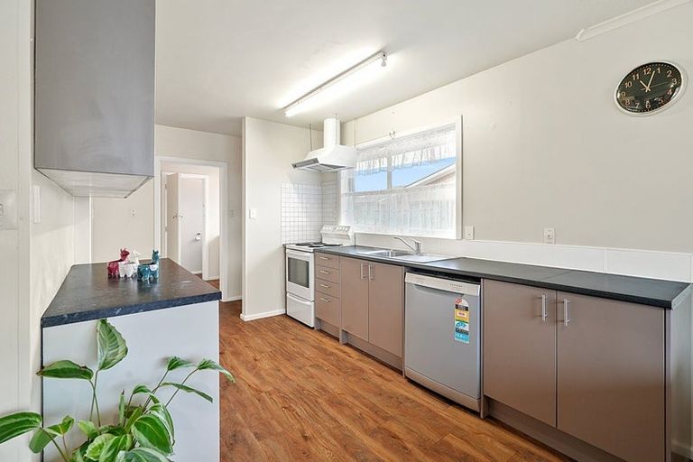 Photo of property in 15 Steele Street, Hornby, Christchurch, 8042