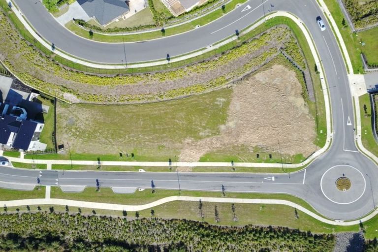 Photo of property in 117 Karepiro Drive, Stanmore Bay, Whangaparaoa, 0932