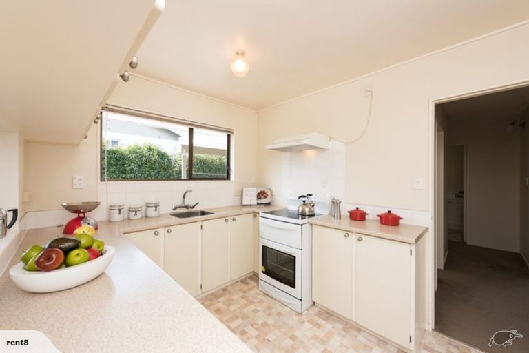 Photo of property in 1/27 Parkvale Road, Karori, Wellington, 6012