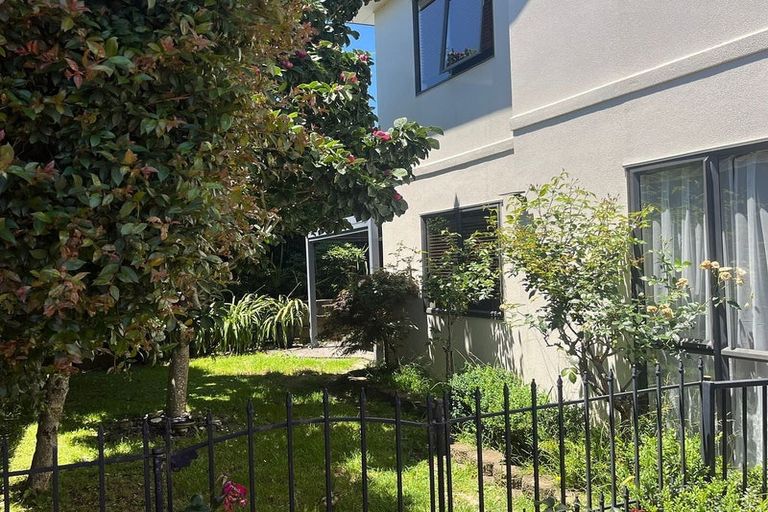Photo of property in 105a Gills Road, Bucklands Beach, Auckland, 2014