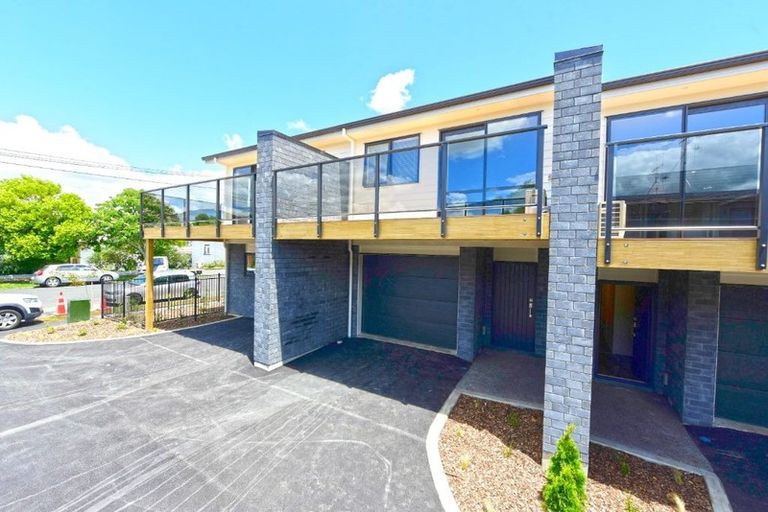 Photo of property in 47u2 Cook Street, Hamilton East, Hamilton, 3216