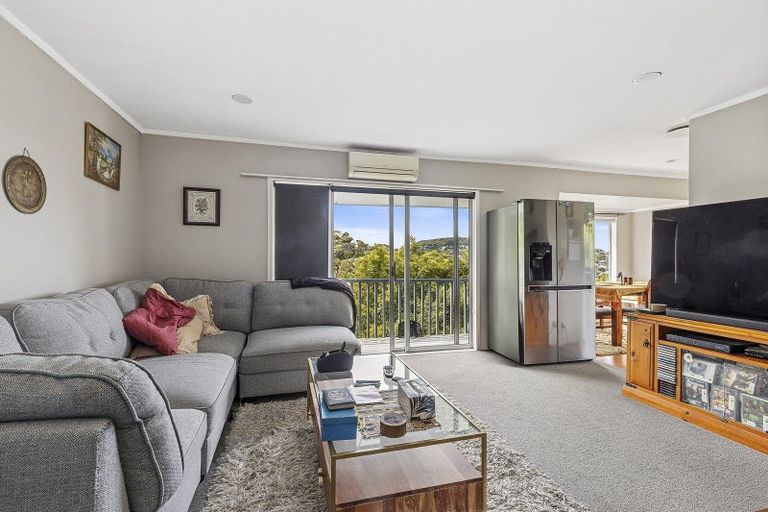 Photo of property in 25 Govind Grove, Ngaio, Wellington, 6035