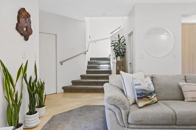 Photo of property in Point Ridge, 1/130 Gills Road, Albany Heights, Auckland, 0632