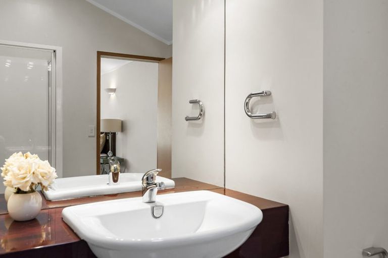 Photo of property in 18 Sanders Avenue, Takapuna, Auckland, 0622