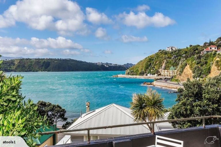 Photo of property in 75b Maida Vale Road, Roseneath, Wellington, 6011