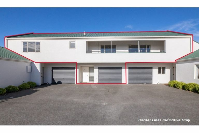 Photo of property in 3/50 Division Street, Riccarton, Christchurch, 8041