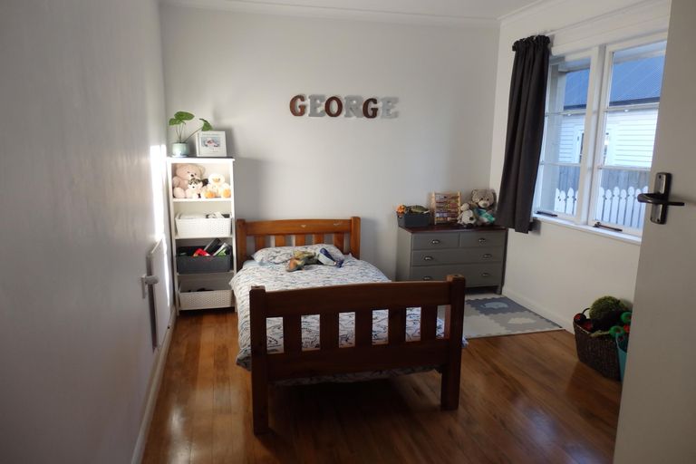 Photo of property in 17 Princes Street, Cambridge, 3434