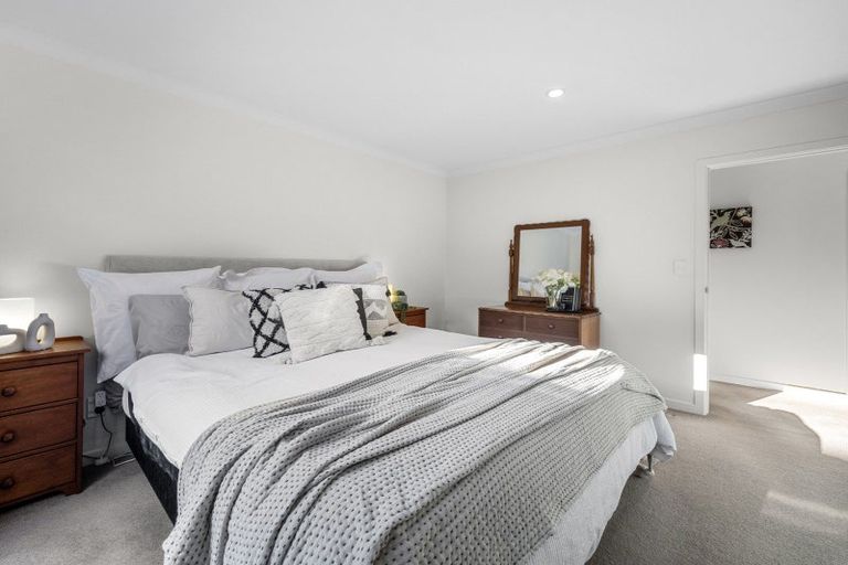 Photo of property in 3 Lakeview Quay, Pyes Pa, Tauranga, 3112