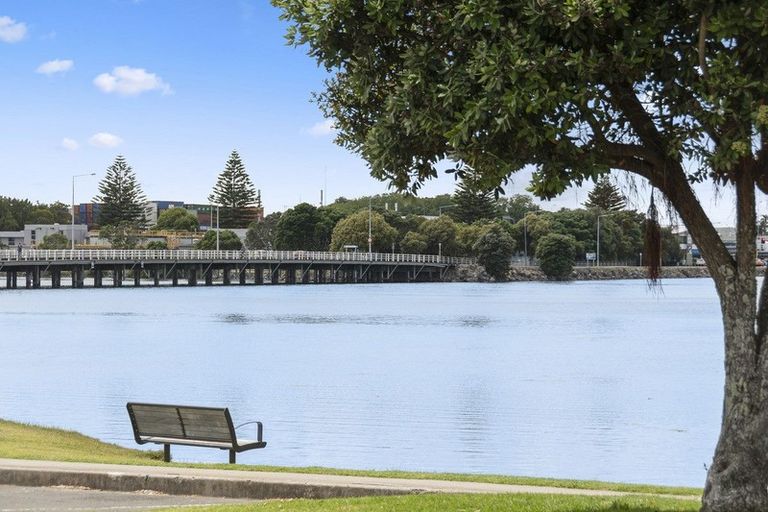 Photo of property in 53a Maxwells Road, Otumoetai, Tauranga, 3110