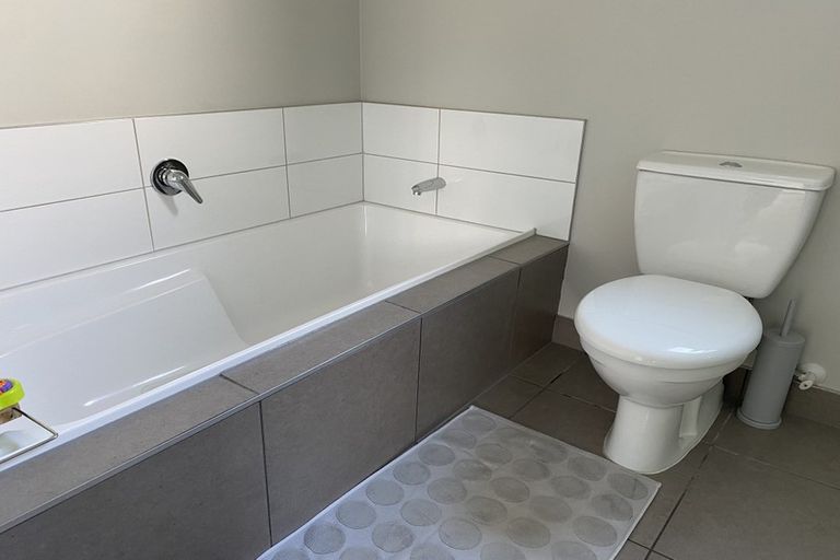 Photo of property in 139a Wellington Street, Howick, Auckland, 2014