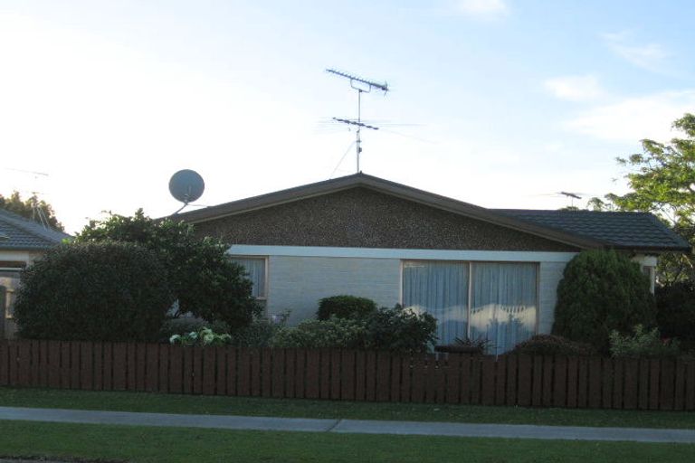 Photo of property in 87b Florence Avenue, Orewa, 0931