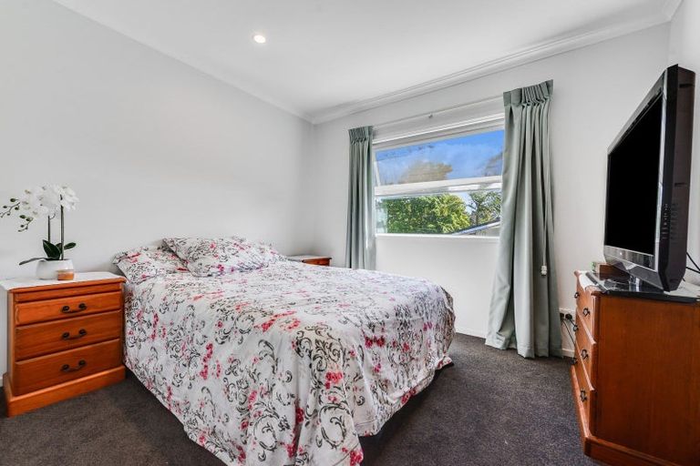 Photo of property in 28u2 Garnett Avenue, Forest Lake, Hamilton, 3200