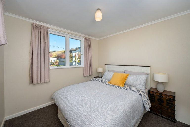 Photo of property in 17 Golding Road, Taradale, Napier, 4112