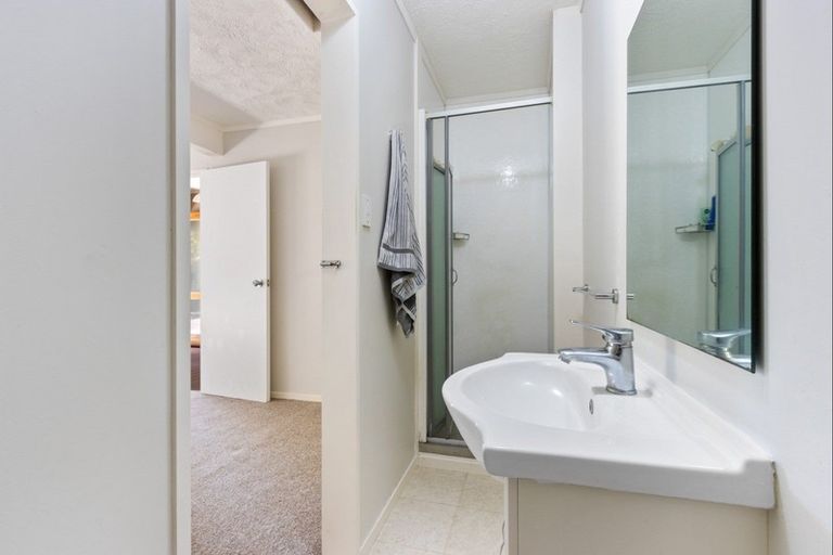 Photo of property in 16 Kokako Place, Taradale, Napier, 4112