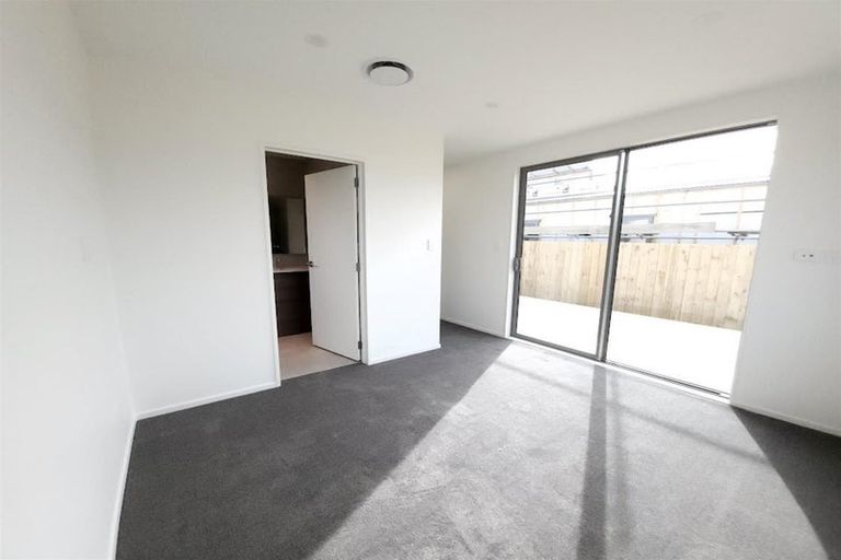 Photo of property in 38 John Gray Street, Papakura, 2110