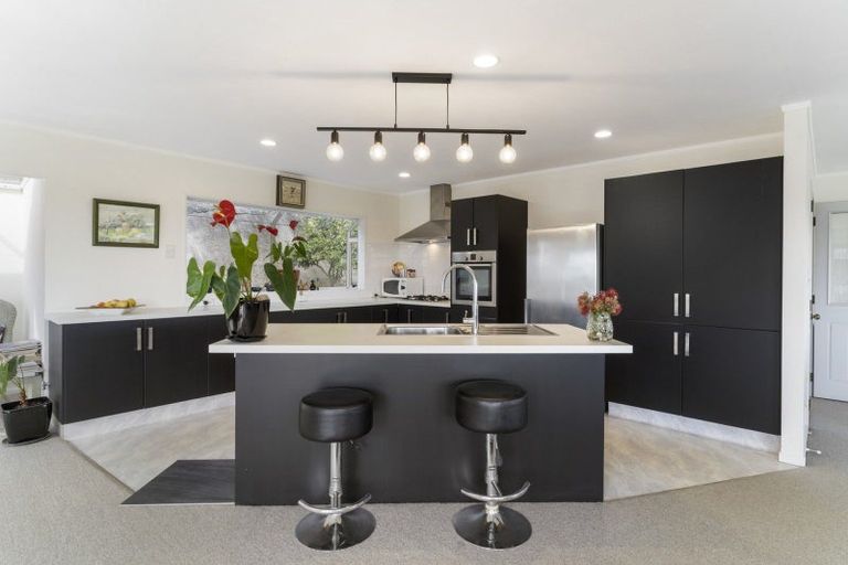 Photo of property in 5 Cynthia Place, Bellevue, Tauranga, 3110