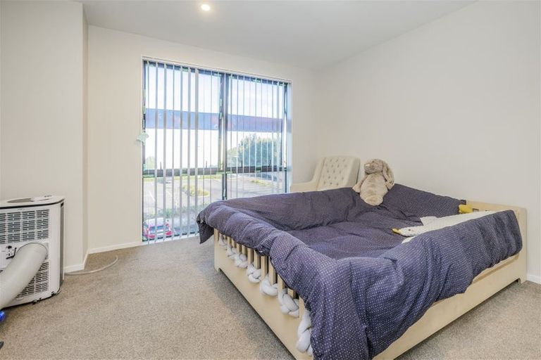 Photo of property in 33 Settlers Avenue, Hobsonville, Auckland, 0618