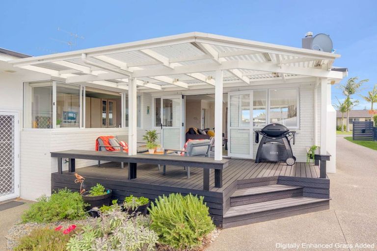 Photo of property in 25 Hillcrest Road, Otumoetai, Tauranga, 3110