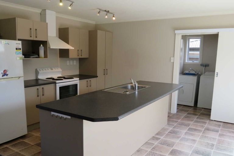 Photo of property in 93 Mandeville Street, Riccarton, Christchurch, 8011