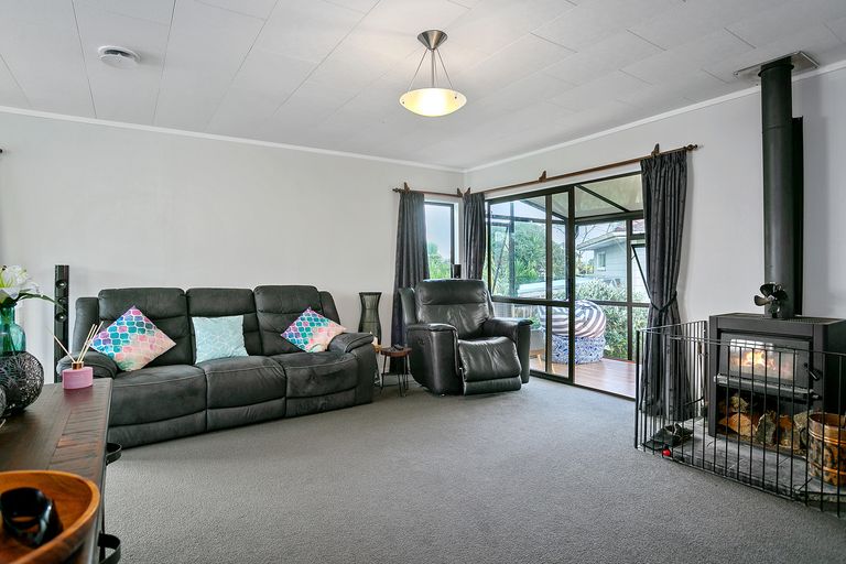 Photo of property in 74 Moore Street, Leamington, Cambridge, 3432